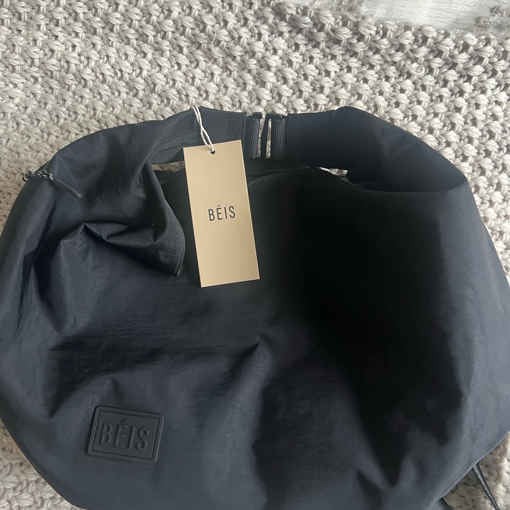 BÉIS black crescent catchall